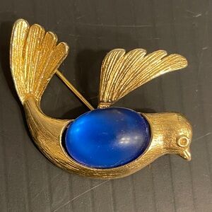 Sarah Coventry Blue Jelly Belly Pen Brooch
